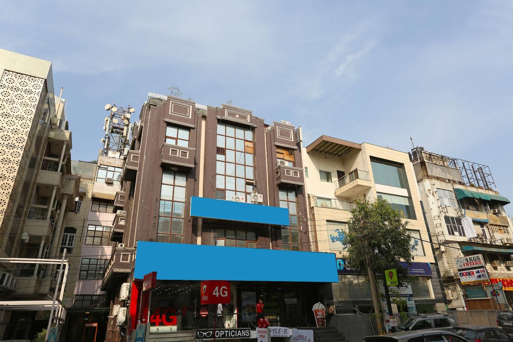 Oyo Flagship Hotel F Five Nuova Delhi Esterno foto