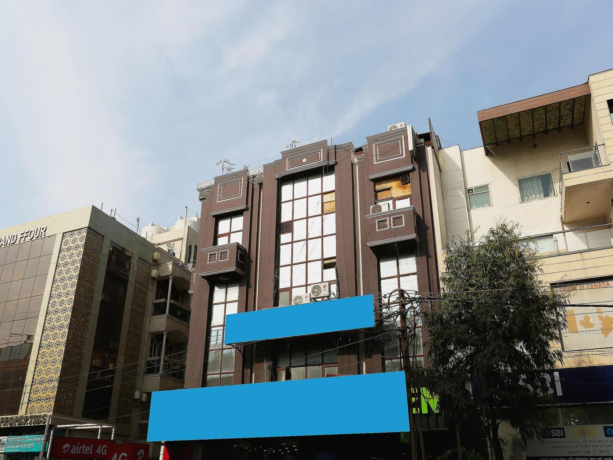 Oyo Flagship Hotel F Five Nuova Delhi Esterno foto